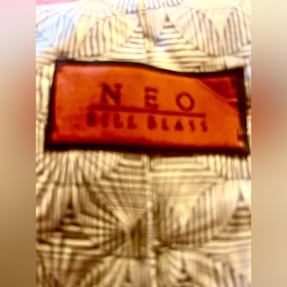 Neo BILL BLASS Geometrical Silk Tie - Picture 3 of 5